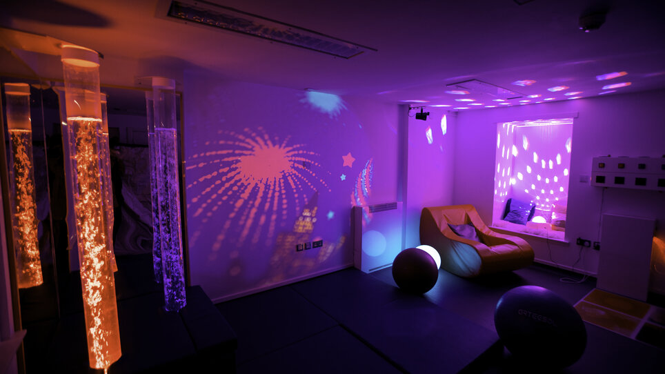 National Autistic Society. Catrine Bank.Photograph by Martin Shields Tel 07572 457000www.martinshields.com© Martin Shields