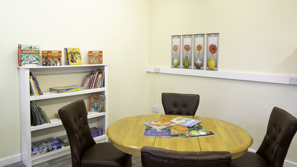 National Autistic Society. Catrine Bank.Photograph by Martin Shields Tel 07572 457000www.martinshields.com© Martin Shields