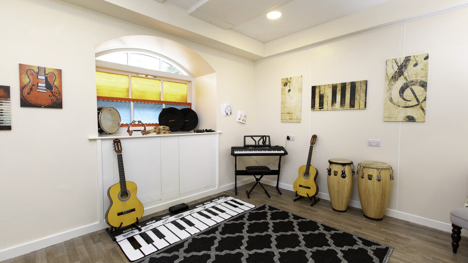 National Autistic Society. Catrine Bank.Photograph by Martin Shields Tel 07572 457000www.martinshields.com© Martin Shields